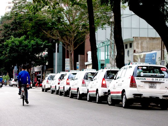 Taxi TP HCM bắt đầu tăng giá cước - 1
