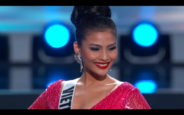 Trương Thị May tự tin tỏa sáng vòng Bán kết Miss Universe 2013 6