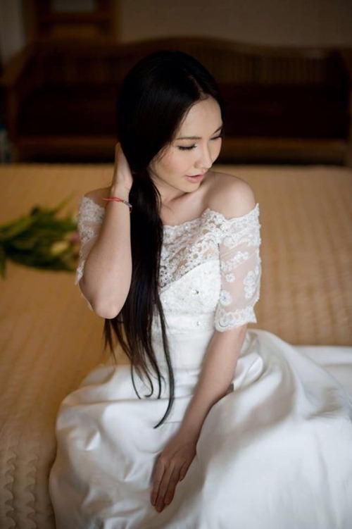 Kim Hiền thử váy cưới trước ngày lên xe hoa - 4
