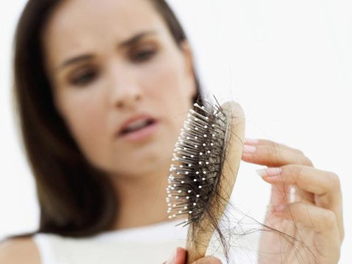 6 lý do khiến tóc bạn thưa dần - 1