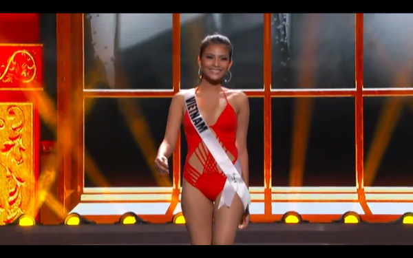 Trương Thị May tự tin tỏa sáng vòng Bán kết Miss Universe 2013 2