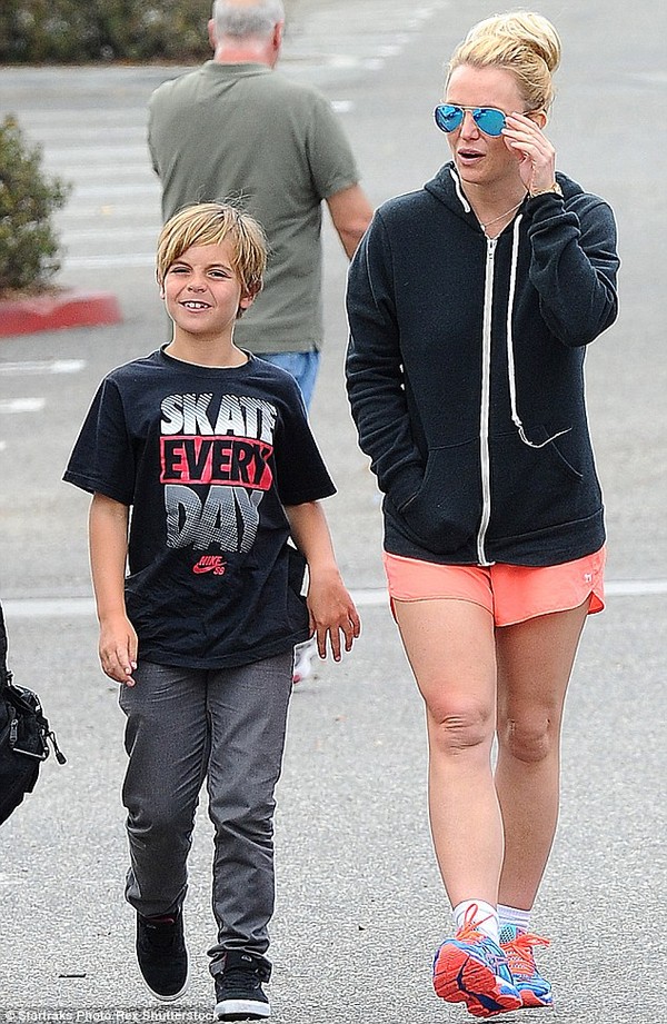 Con trai Britney Spears