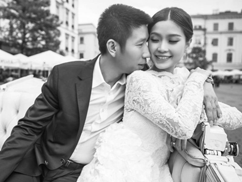 Cuối tháng 12/2015, Diễm Trang lên xe hoa với bạn trai lâu năm.