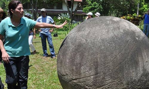 Những &quot;quả trứng&quot; khổng lồ ở Costa Rica - 9