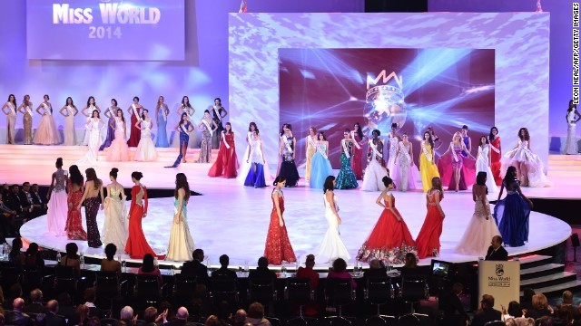 Khoảnh khắc đăng quang của Hoa hậu Thế giới 2014