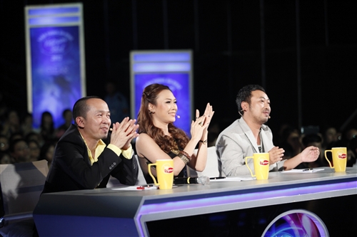 BGK Vietnam Idol đang ngày một tỏa sáng trên ghế nóng
